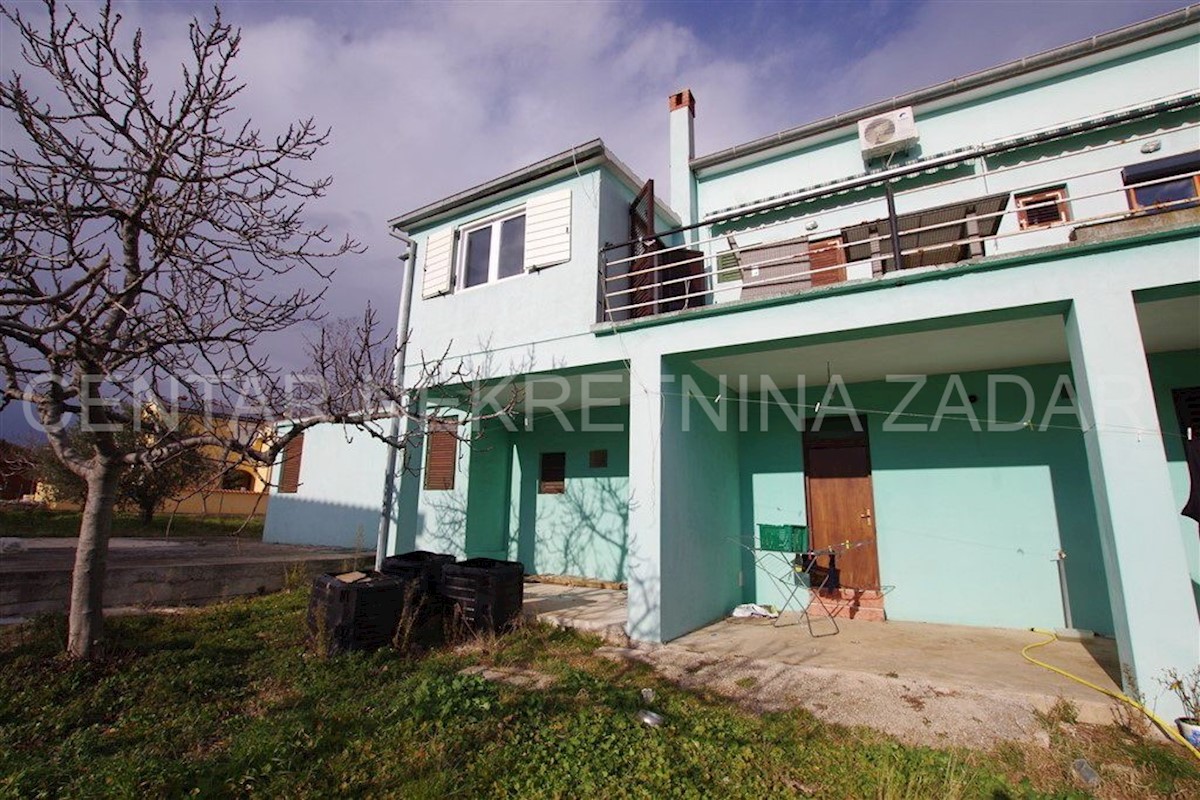 Maison À vendre - ZADARSKA PAKOŠTANE