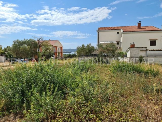 Terrain à vendre 920 m² – Sveti Filip I Jakov