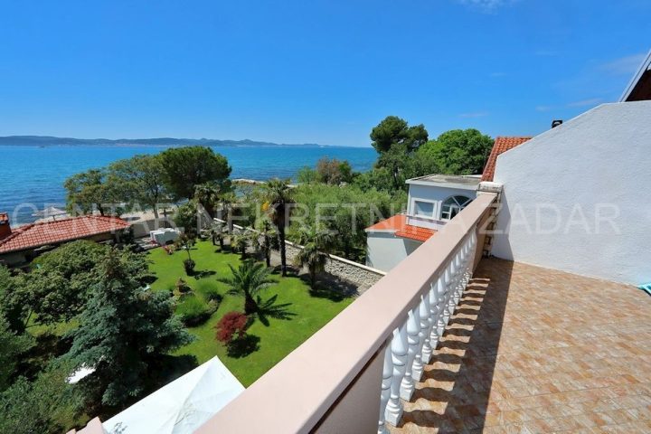Hiša na predaj 347 m² – Bibinje