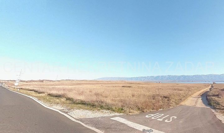 Land for sale 3046 m² – Privlaka