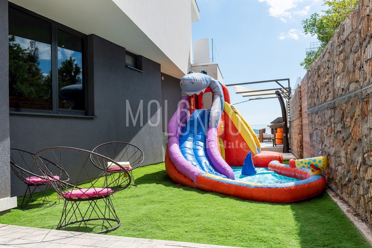 House For sale - PRIMORSKO-GORANSKA CRIKVENICA