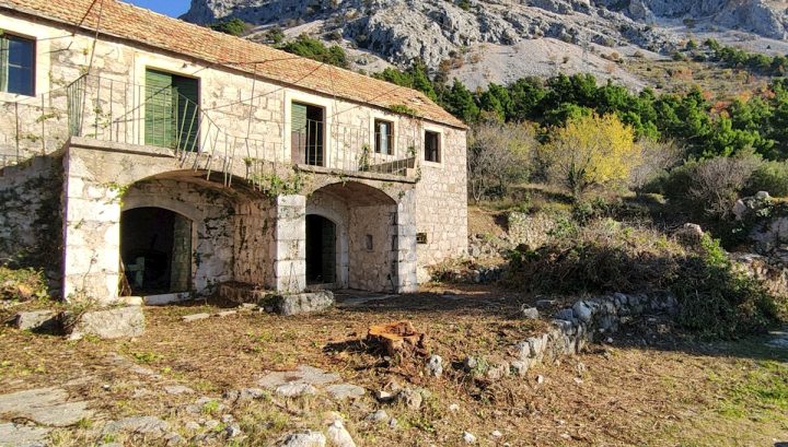 House for sale 200 m² – Podgora