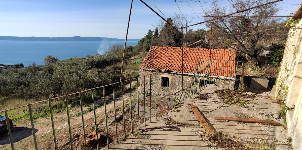 Kuća Na prodaju - SPLITSKO-DALMATINSKA PODGORA