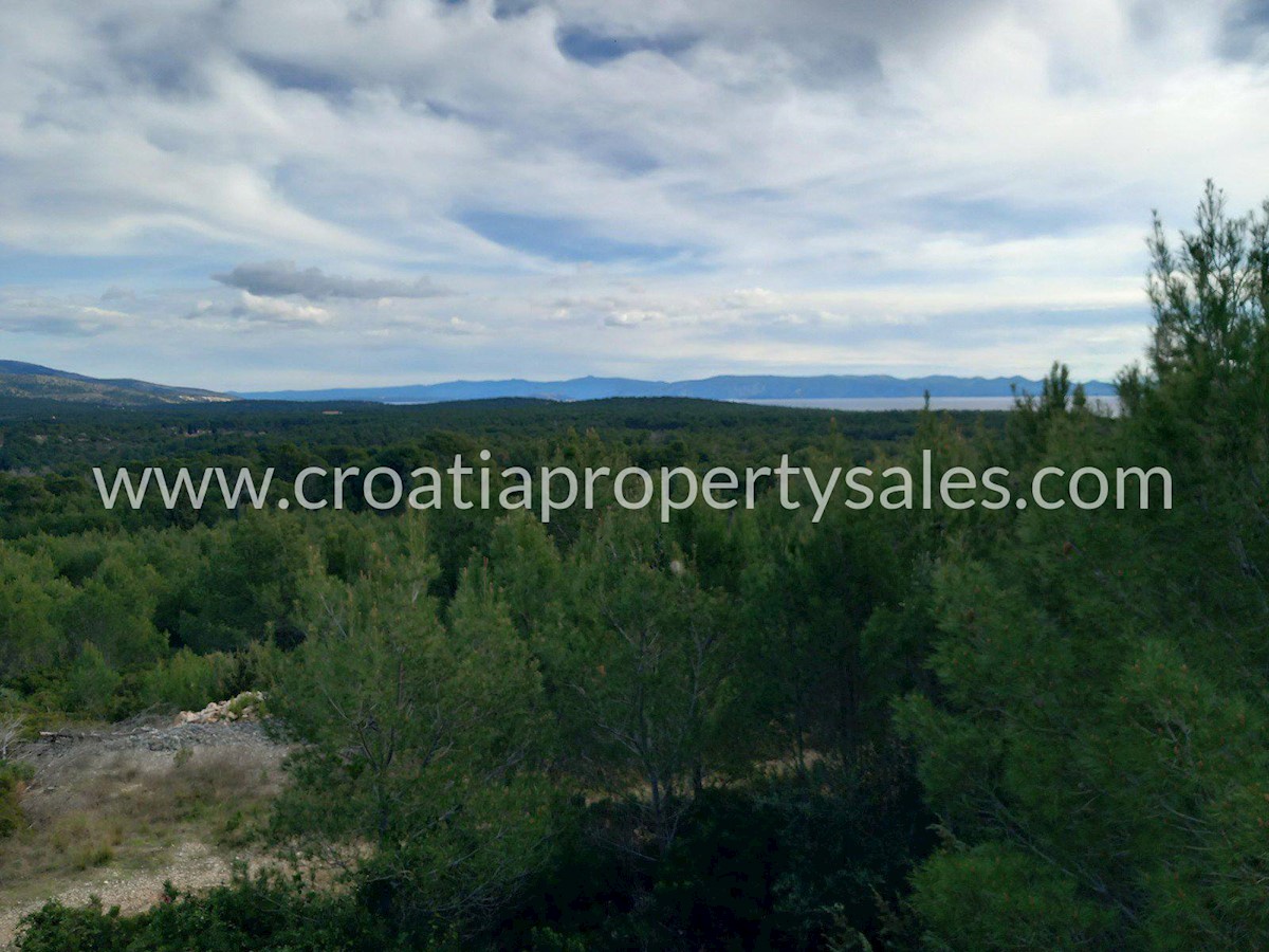 Land For sale - SPLITSKO-DALMATINSKA BRAČ