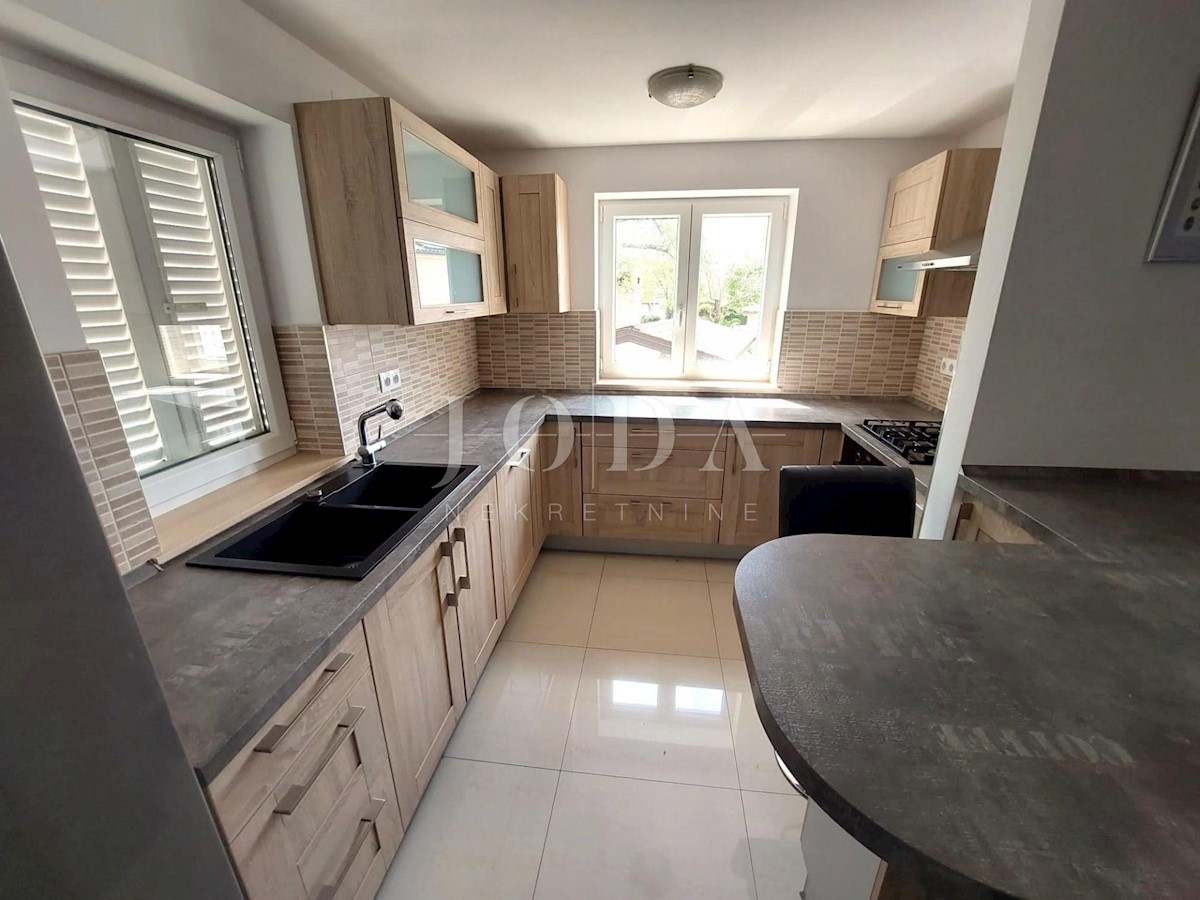 Flat For sale - PRIMORSKO-GORANSKA KRK