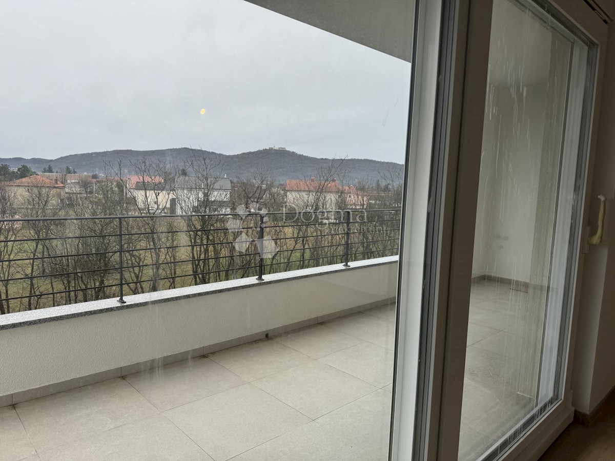 Flat For rent - PRIMORSKO-GORANSKA JELENJE