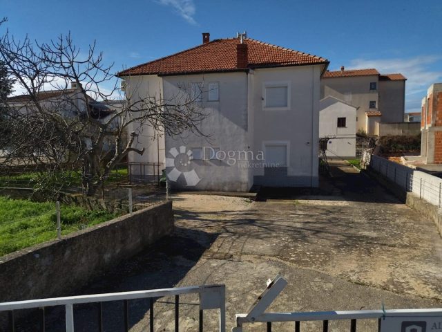 Maison à vendre 324 m² – Srima