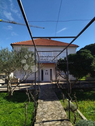 Casa In vendita - šibensko-kninska Vodice - foto 2/17