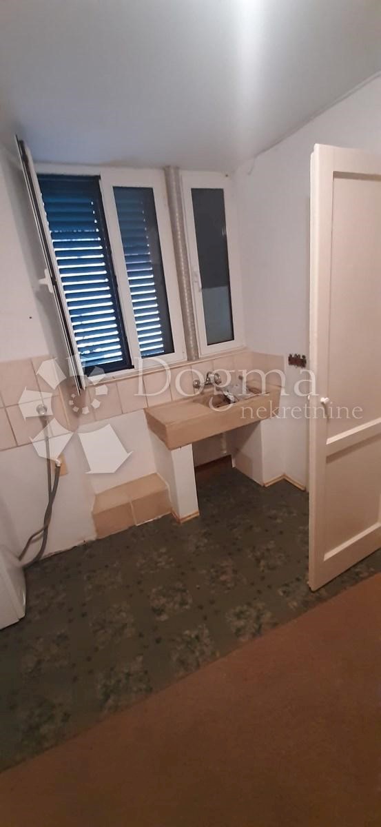 Appartement À vendre - ŠIBENSKO-KNINSKA ŠIBENIK