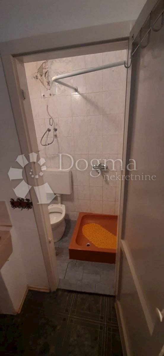 Appartement À vendre - ŠIBENSKO-KNINSKA ŠIBENIK