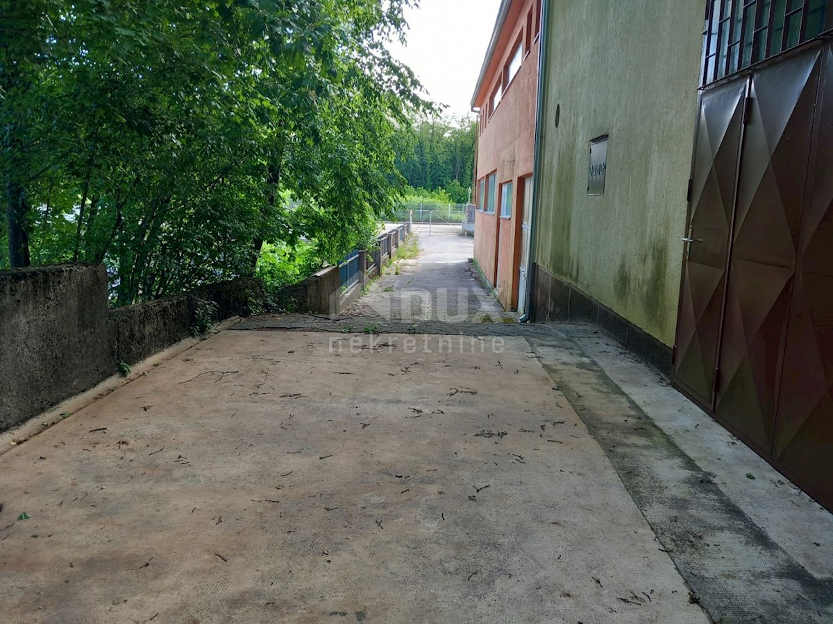 Business premises For rent - PRIMORSKO-GORANSKA MATULJI