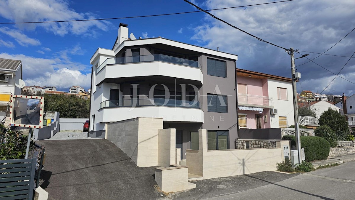Appartement À vendre - PRIMORSKO-GORANSKA CRIKVENICA