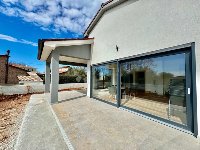 Casa in vendita 140 m² – Pomer