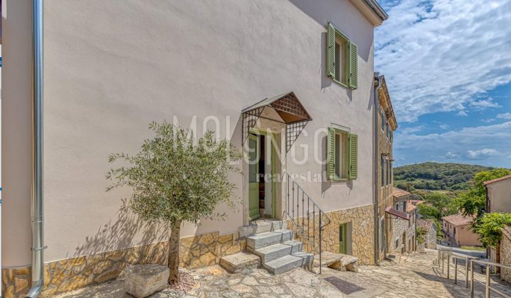 Haus zu verkaufen 120 m² – Vrsar