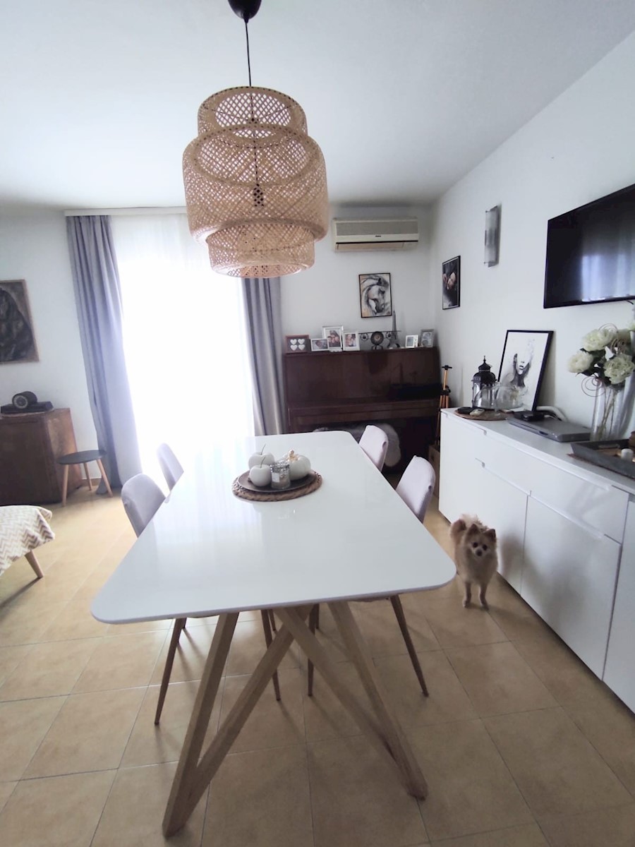 Flat For sale - SPLITSKO-DALMATINSKA KAŠTELA