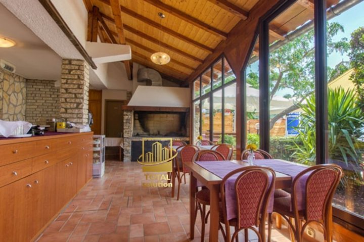 Komerčné na predaj 850 m² – Murter