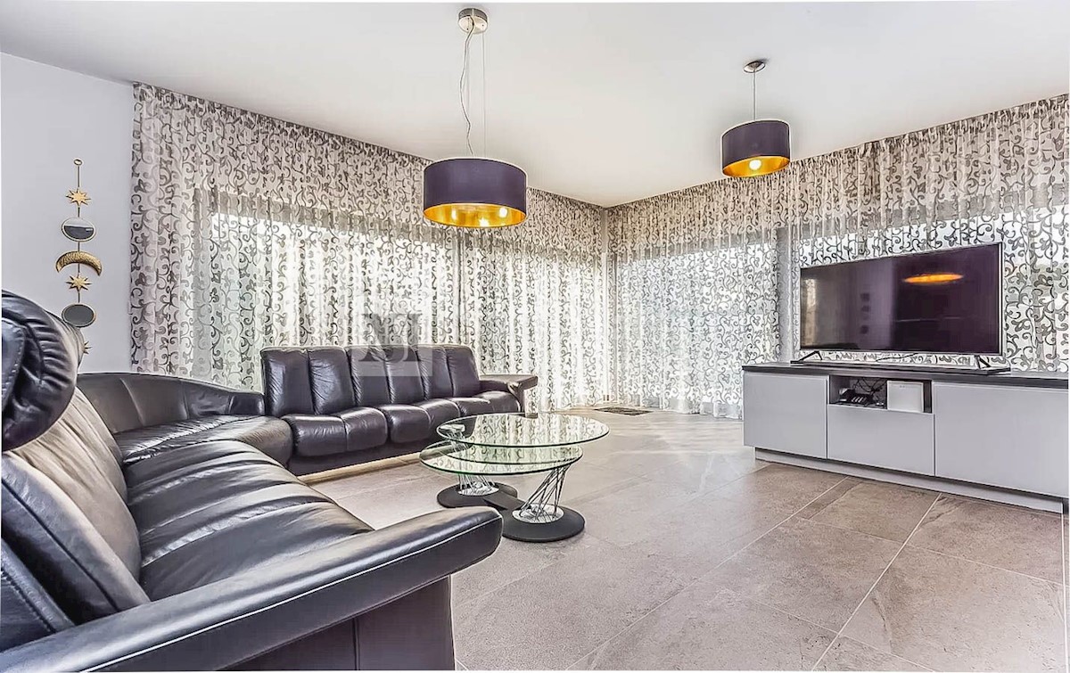 House For sale - Istarska Poreč - foto 3/25