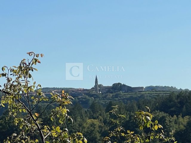 Terrain à vendre 2250 m² – Krušvari