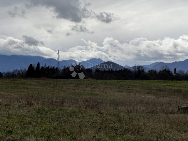 Pozemek na prodej 5000 m² – Gospić