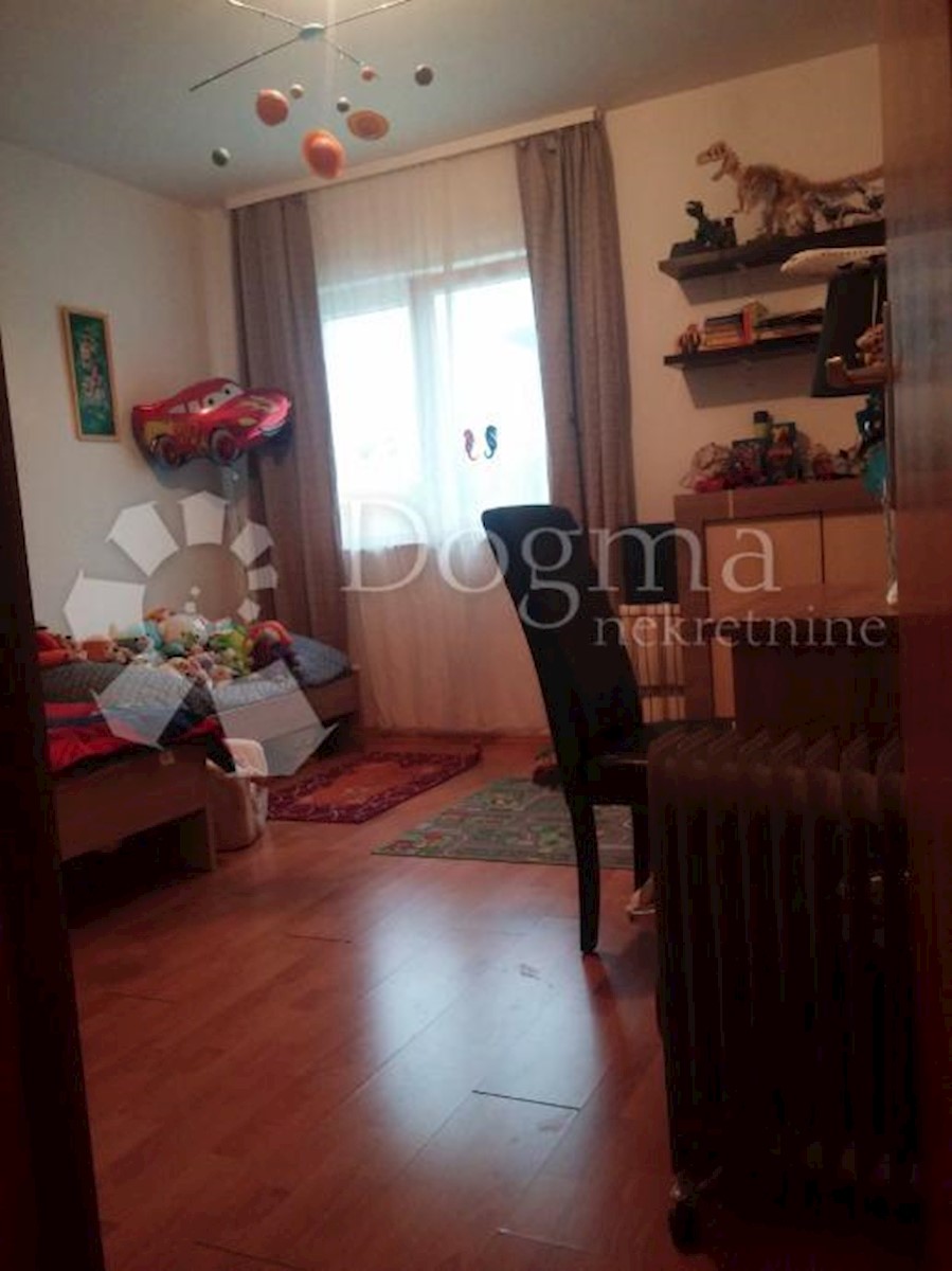 Flat For sale - SPLITSKO-DALMATINSKA KAŠTELA