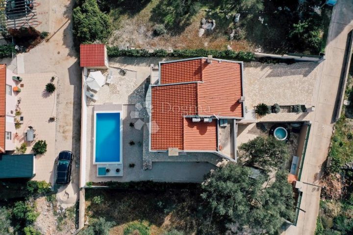 House For sale - Zadarska Ugljan - foto 2/43