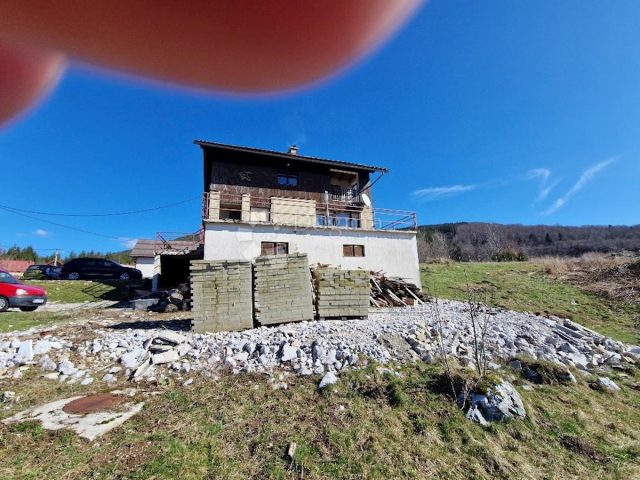 House for sale 350 m² – Mrkopalj