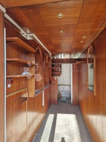 Lokal użytkowy do wynajęcia 15 m² – Rijeka