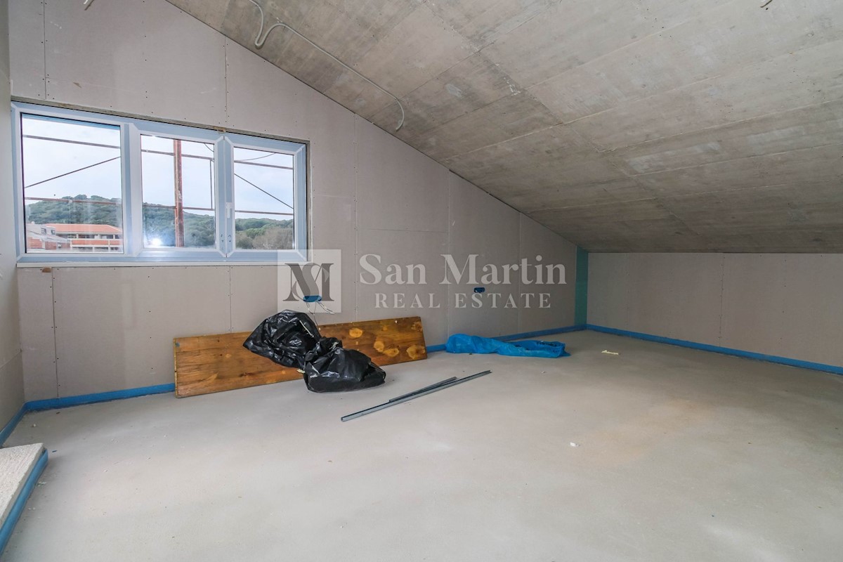 Appartamento In vendita - Istarska Rovinj