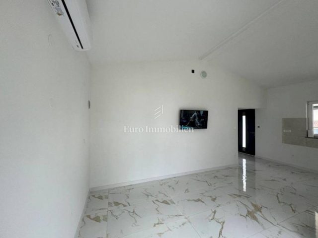 Haus Zu verkaufen - Istarska Labin - foto 4/13