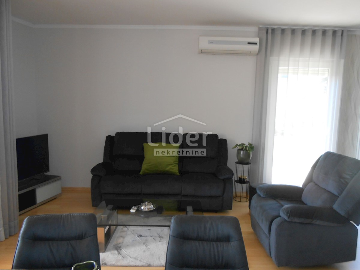 Flat For rent - PRIMORSKO-GORANSKA OPATIJA