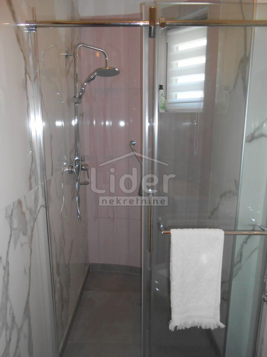 Flat For rent - PRIMORSKO-GORANSKA OPATIJA