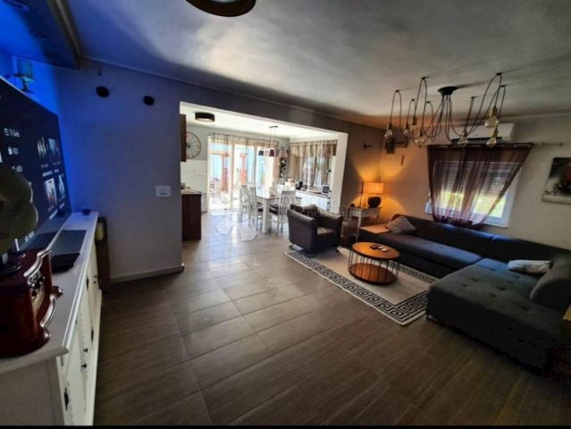 House for sale 250 m² – Privlaka