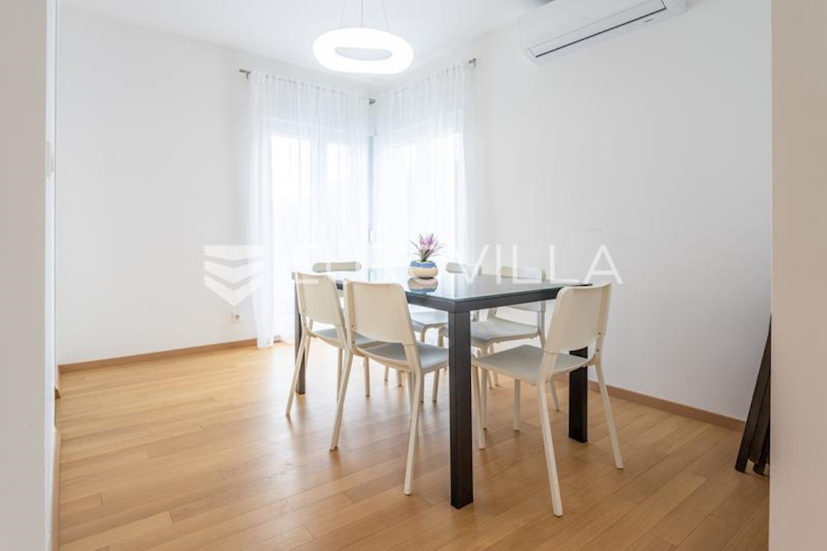 Flat For sale - SPLITSKO-DALMATINSKA SPLIT