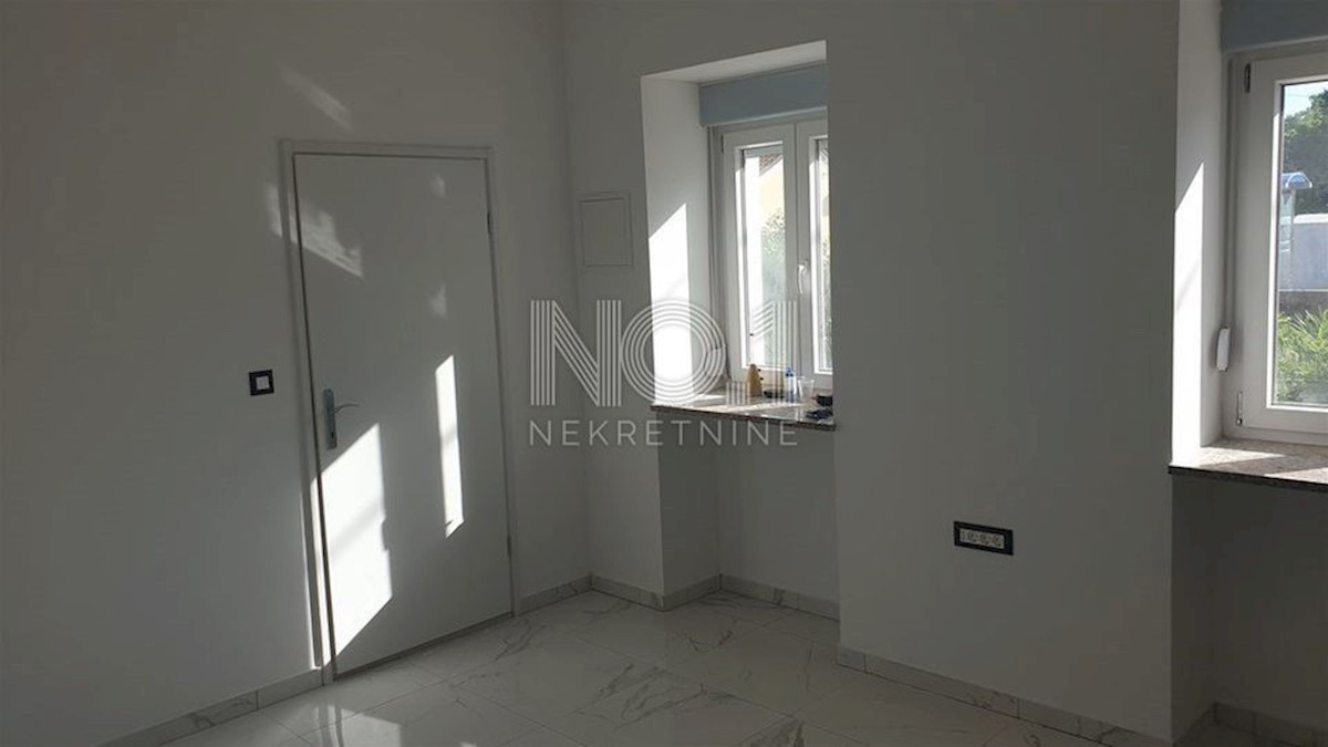 Business premises For rent - PRIMORSKO-GORANSKA ČAVLE