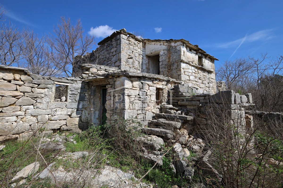 Terreno In vendita - ŠIBENSKO-KNINSKA SKRADIN