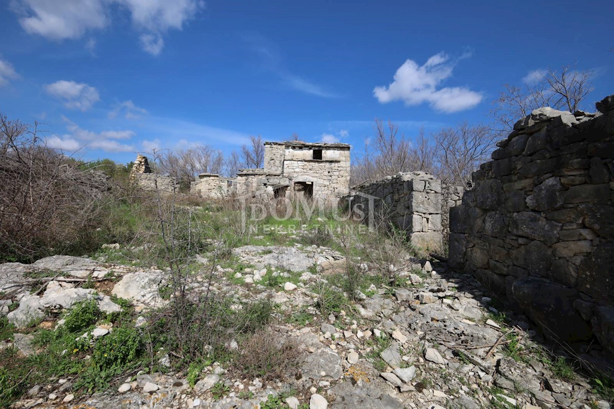 Terreno In vendita - ŠIBENSKO-KNINSKA SKRADIN