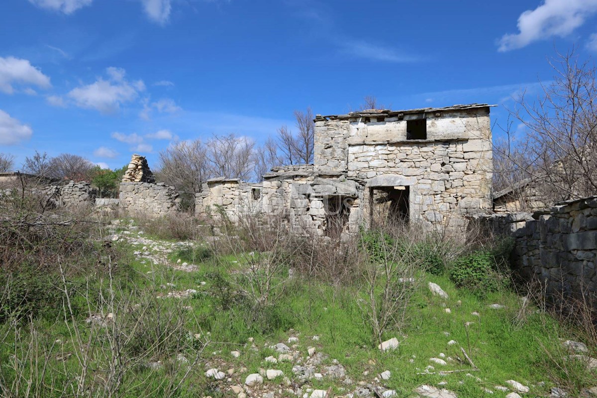 Terreno In vendita - ŠIBENSKO-KNINSKA SKRADIN