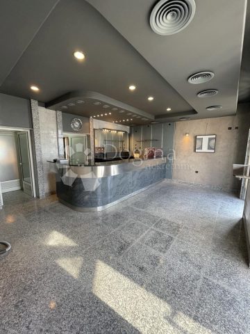 Gewerbefläche zu verkaufen 54 m² – Škurinje