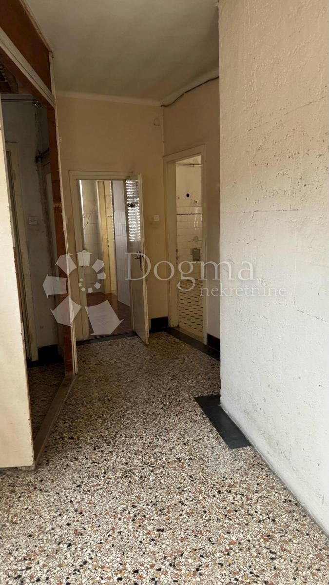 Apartment Zu verkaufen - PRIMORSKO-GORANSKA RIJEKA