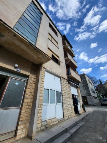 Appartement à vendre 80 m² – Obrovac