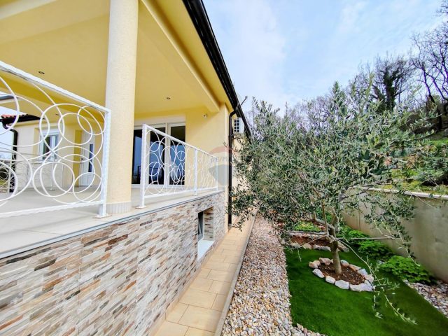 Maison À vendre - Primorsko-goranska Krk - foto 4/28