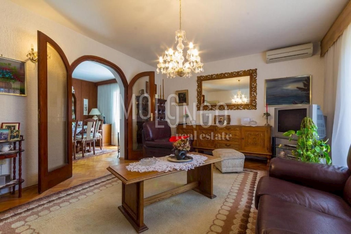 House For sale - PRIMORSKO-GORANSKA NOVI VINODOLSKI