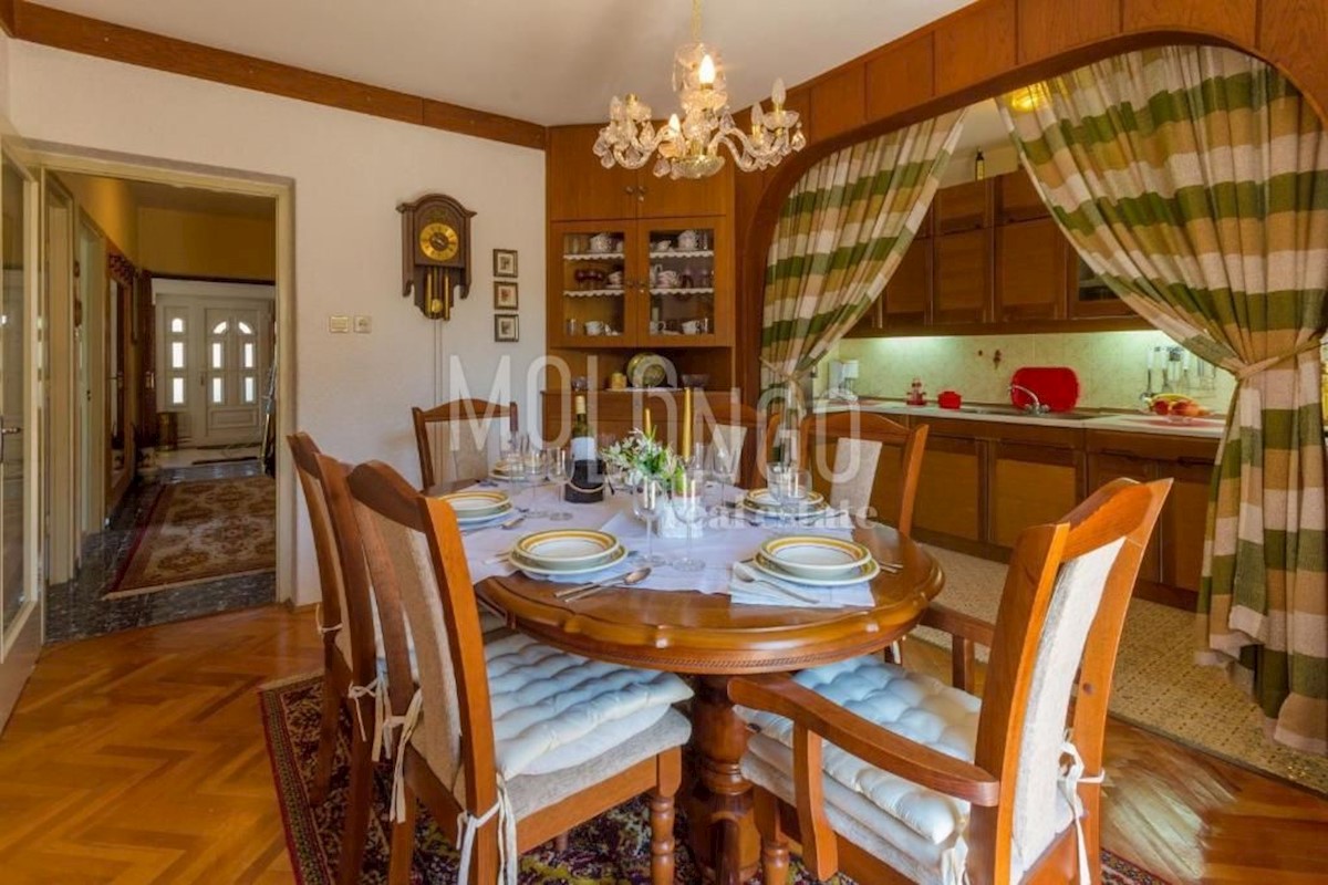 House For sale - PRIMORSKO-GORANSKA NOVI VINODOLSKI