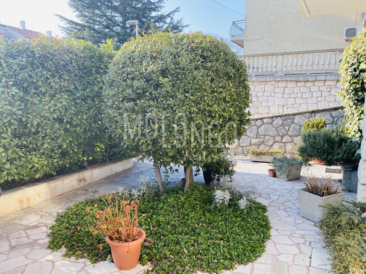 House For sale - PRIMORSKO-GORANSKA NOVI VINODOLSKI