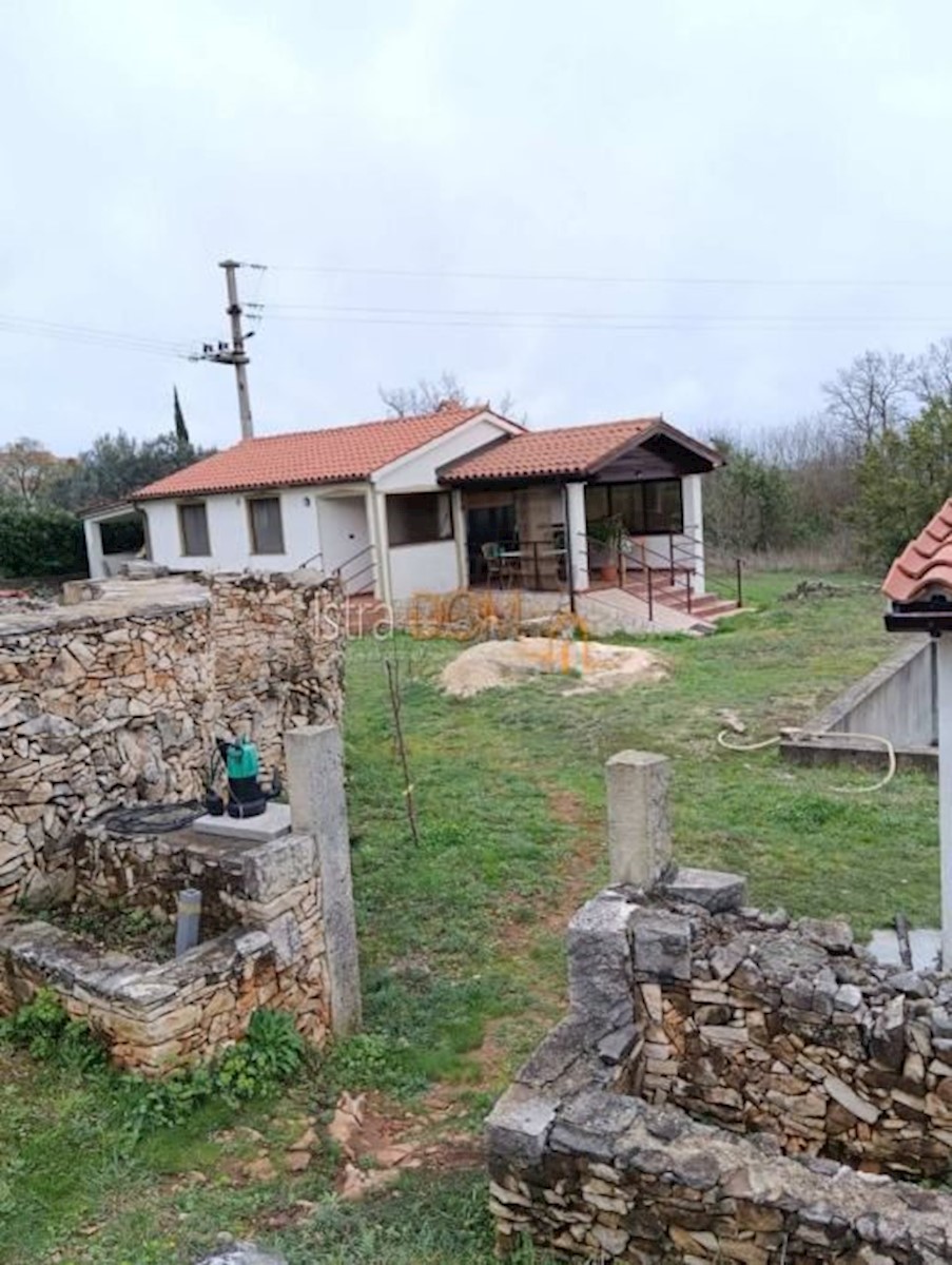 Hiša Naprodaj - ISTARSKA Marčana