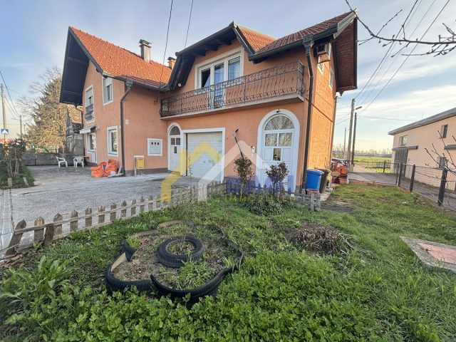House for rent 200 m² – Ivanja Reka