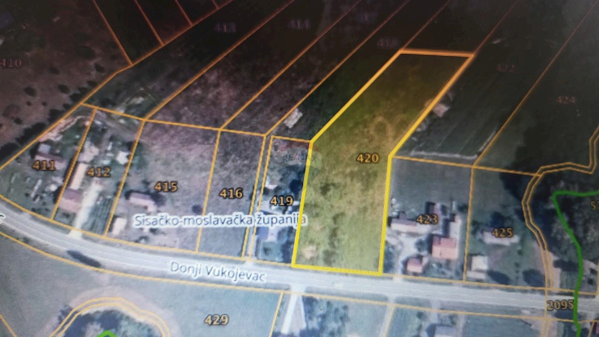 Land For sale - SISAČKO-MOSLAVAČKA LEKENIK