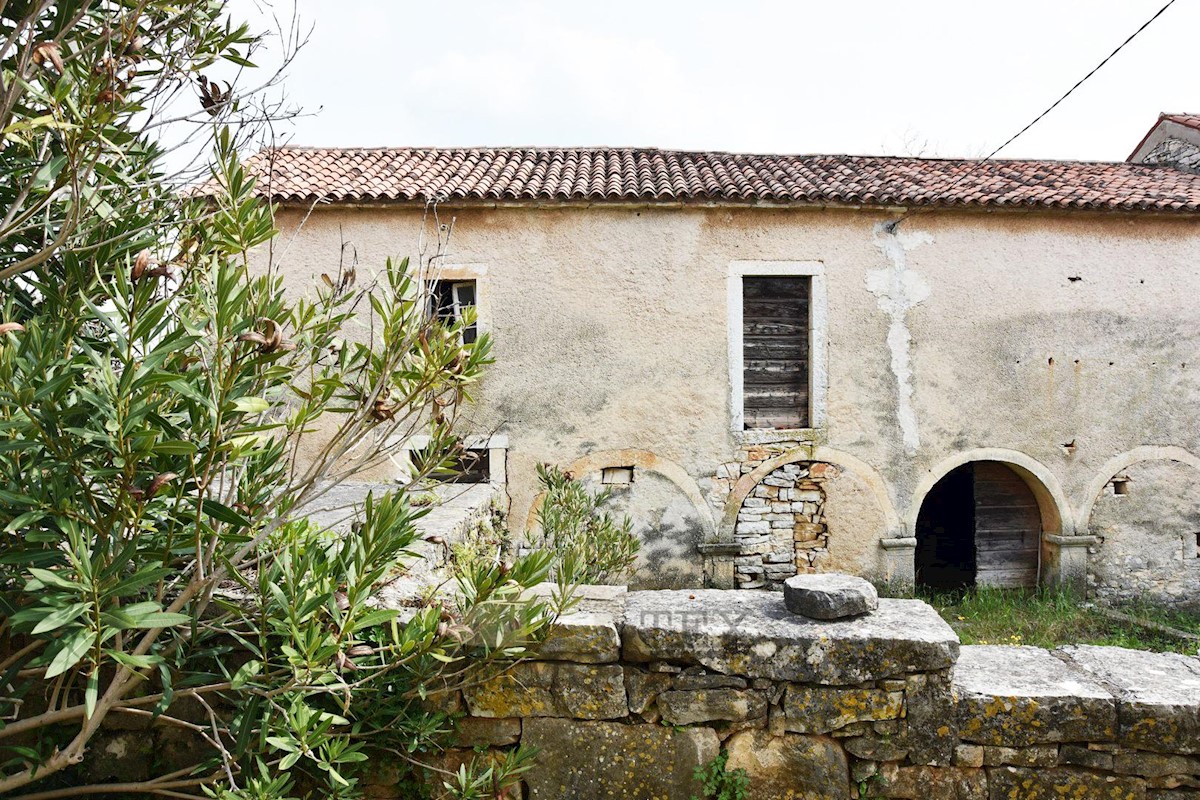 Maison À vendre SVETI LOVREČ PAZENATIČKI