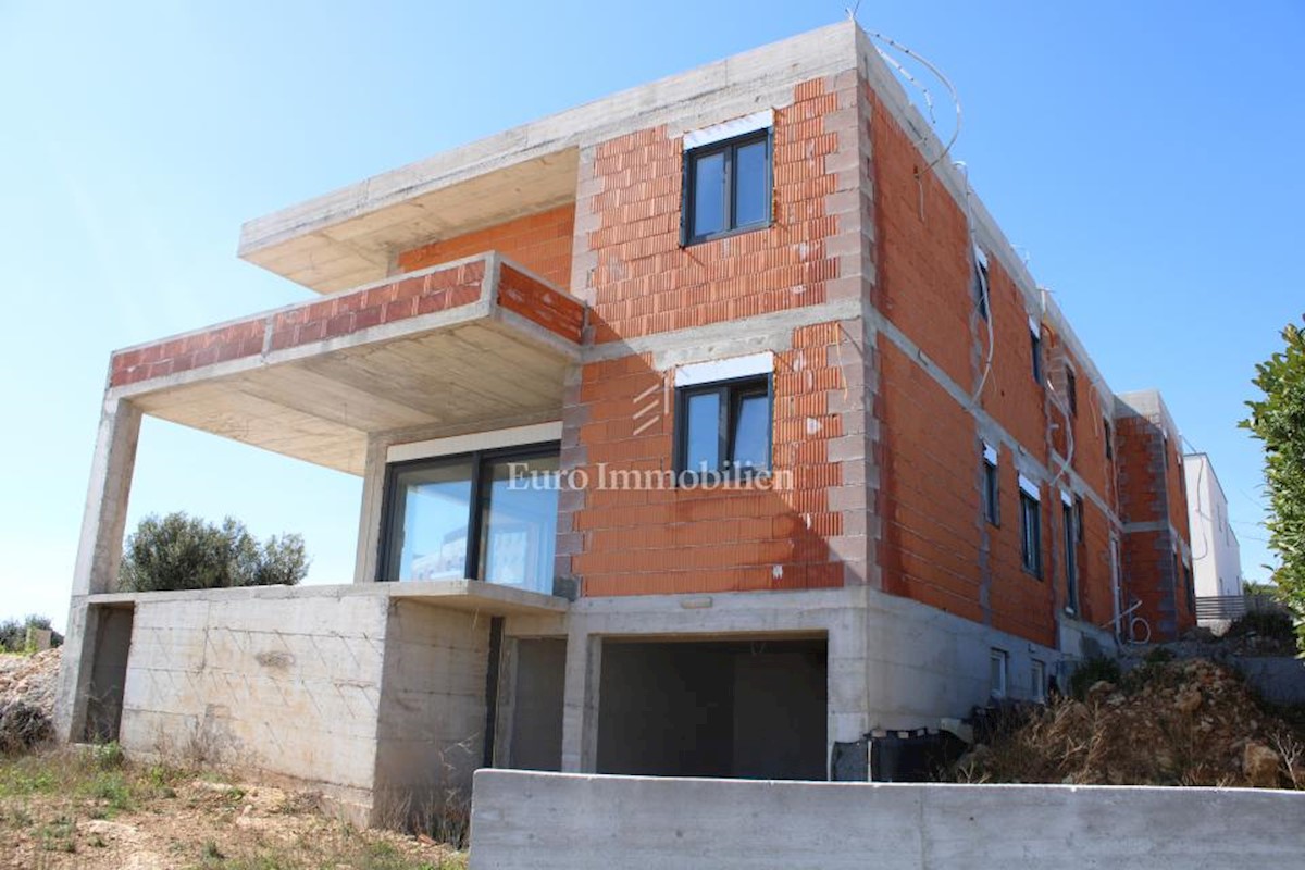 Apartma Naprodaj - ŠIBENSKO-KNINSKA Vodice
