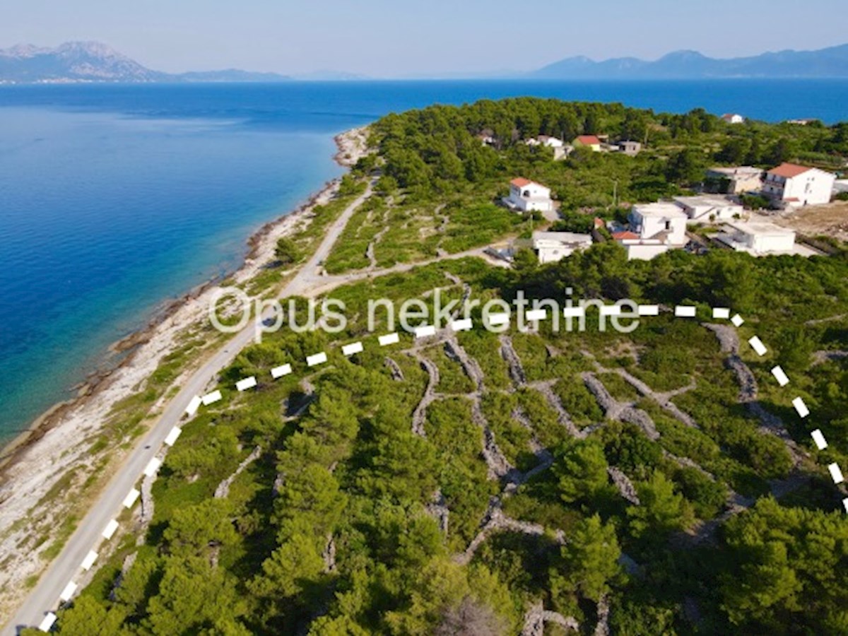 Zemljište Na prodaju SUĆURAJ